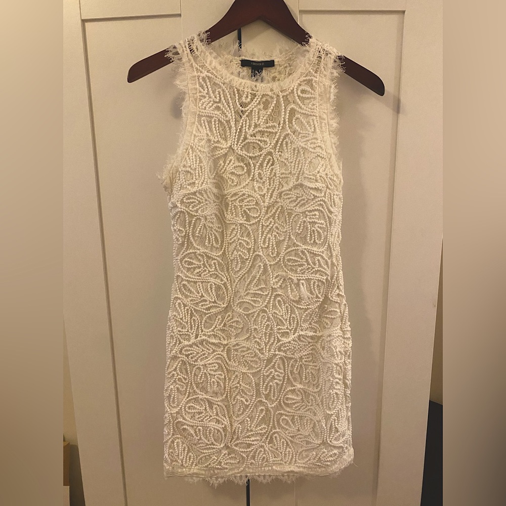 Only worn once, in like new condition